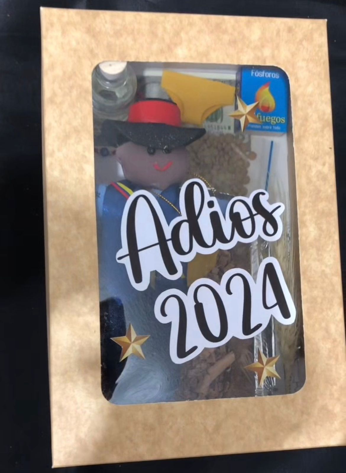Caja Año viejo
